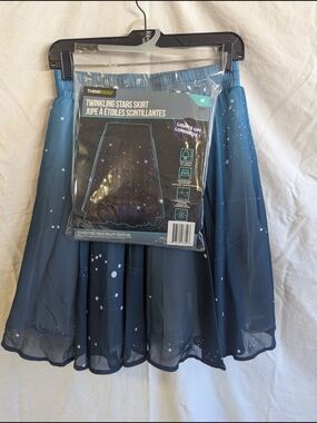 ThinkGeek Twinkling Stars Light-Up Skirt - Blue